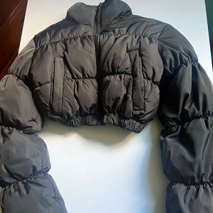 Cropped puffer jacket from H&M